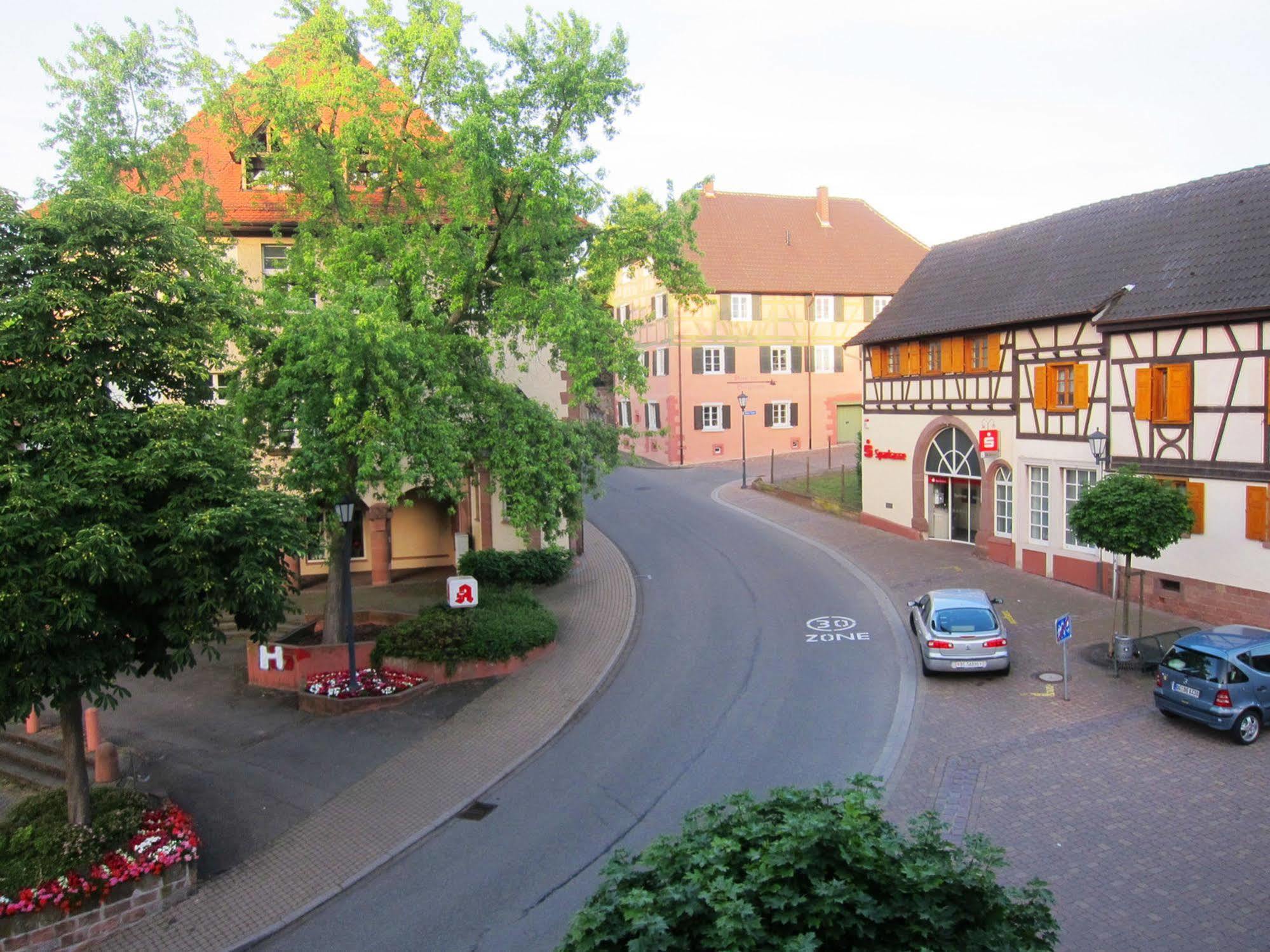 Hotel Landgasthof Sonne Mahlberg Ngoại thất bức ảnh