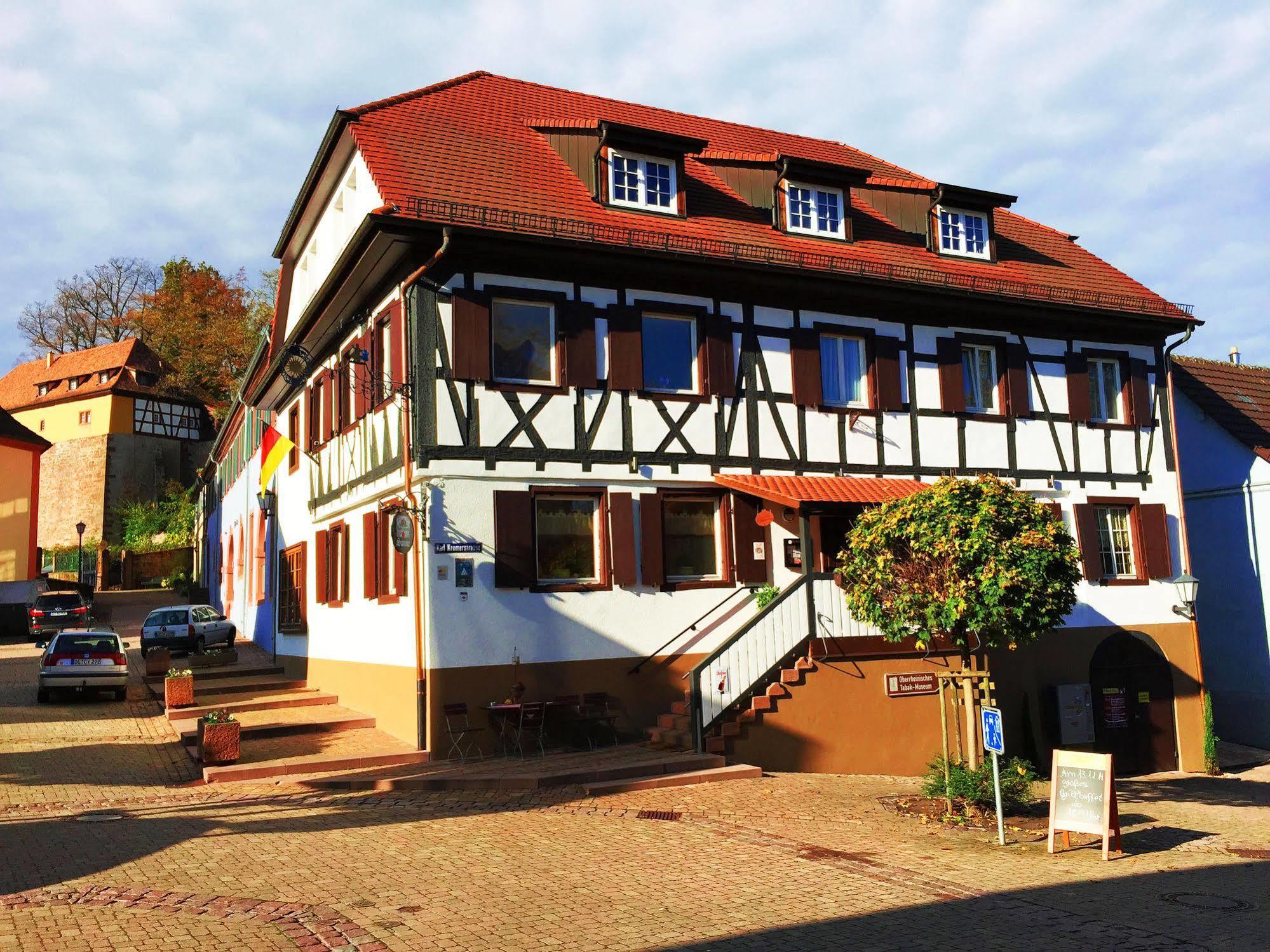 Hotel Landgasthof Sonne Mahlberg Ngoại thất bức ảnh